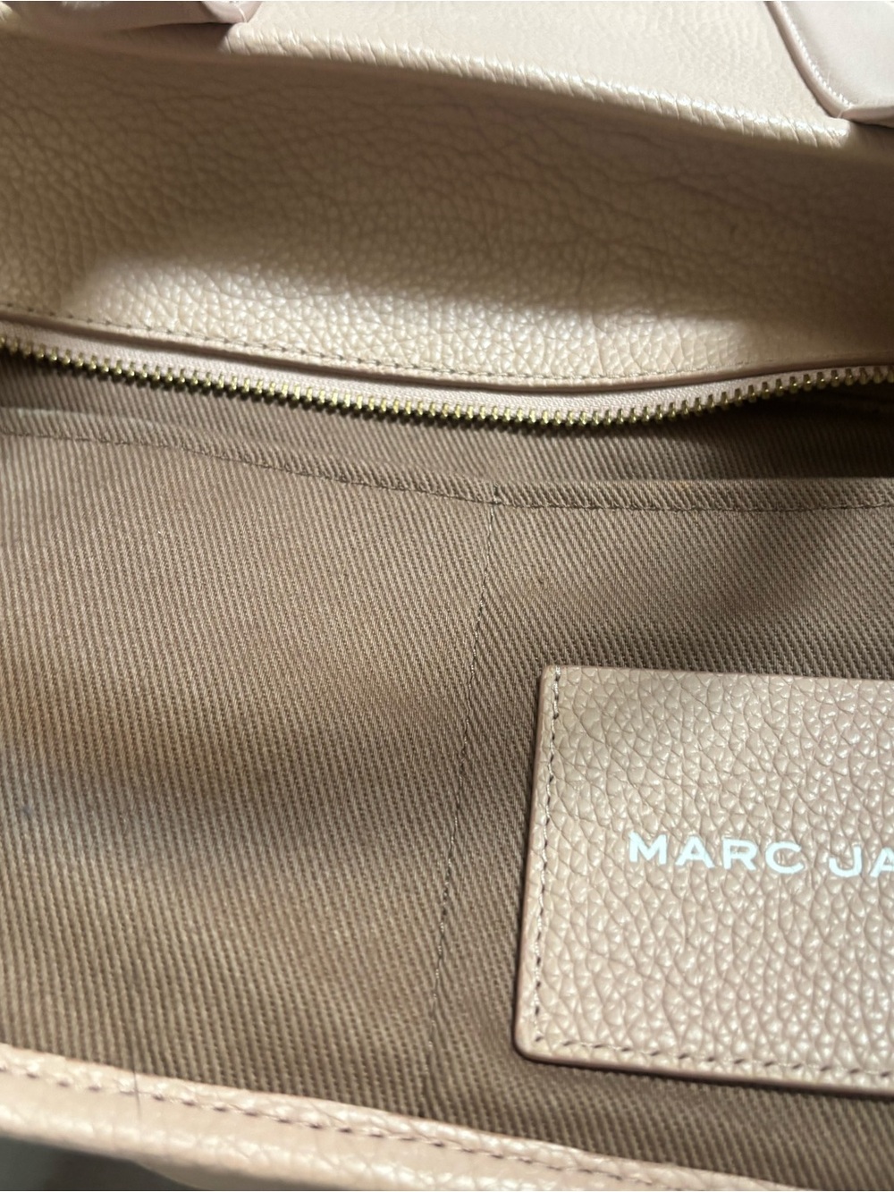 Marc Jacobs The Tote Bag in Blush Pink Leather MEDIUM - Picture 11 of 15